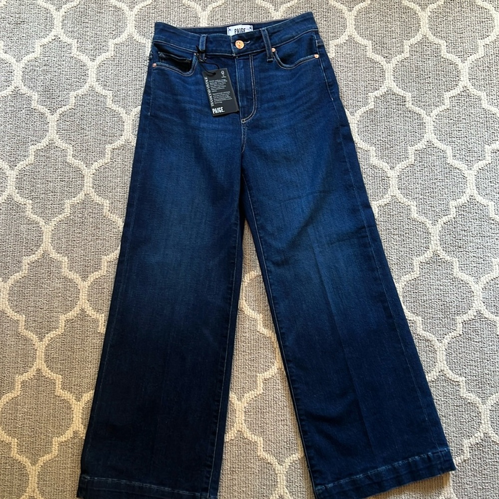 Paige Anessa Wide Leg Ankle length Jean. Size 26